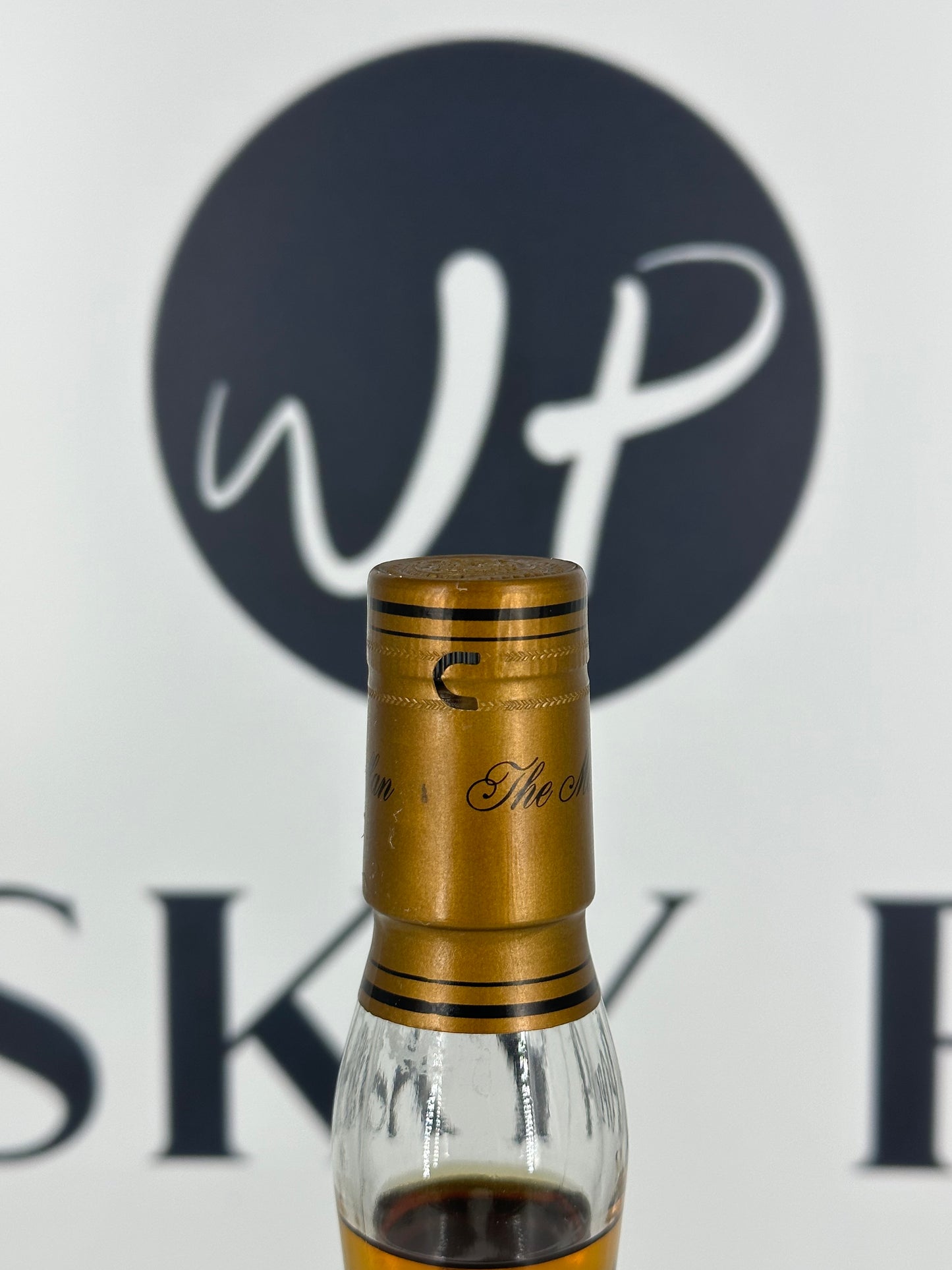Macallan 25 years Sherry Oak - Red Box Edition