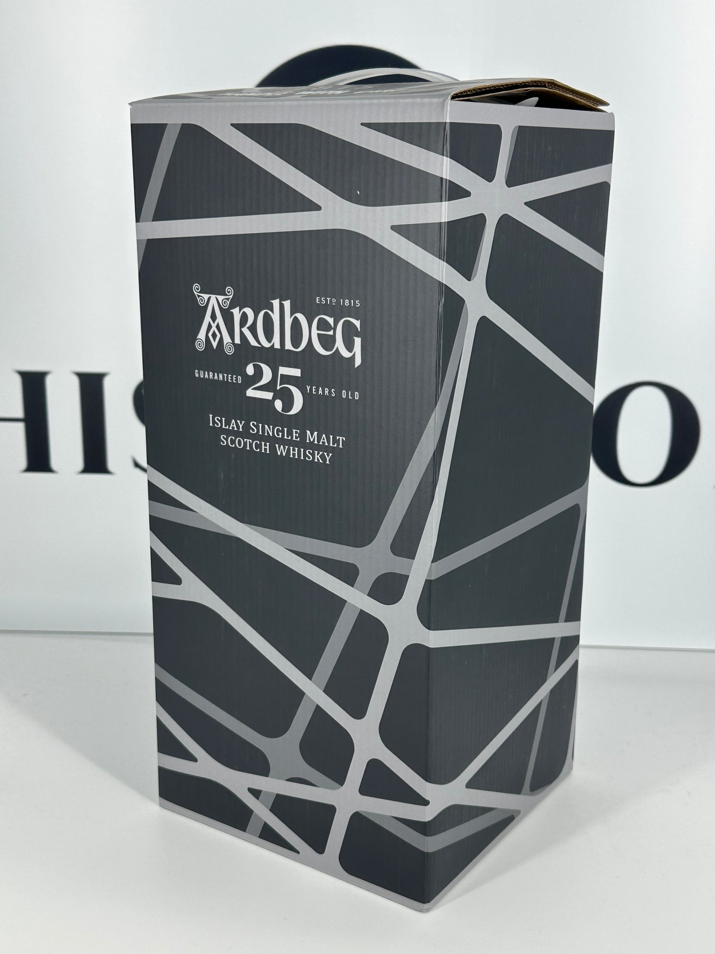 Ardbeg 25 years 46% vol. 70cl + BOX